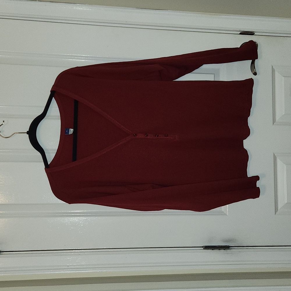 Shirt 👚 2/$20 Old Navy 3x Maroon long sleeve top